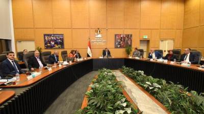 وزير الإسكان يتابع المشروعات السكنية بعددٍ من المحافظات والمدن الجديدة