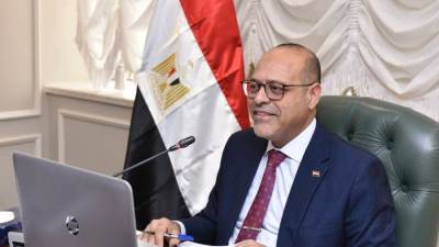 وزير العمل: الاثنين والخميس المُقبلان أجازة مدفوعة الأجر للعاملين بالقطاع الخاص