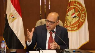 مجلس الوزراء يقر زيادة المنح الـ6 للعمالة غير المنتظمة إلى 1500 جنية للمنحة الواحدة