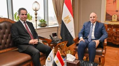 سويلم يلتقى رئيس الهيئة الوطنية للإعلام لبحث التعاون المشترك فى مجال زيادة الوعى المجتمعى بقضايا المياه 