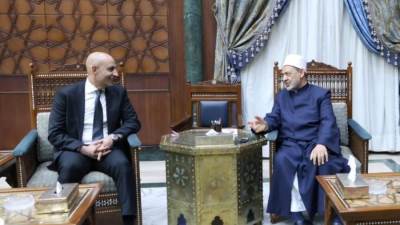شيخ الأزهر ووزير التعليم يؤكدان ضرورة غرس القيم الدينية والأخلاقية من خلال المدرسة والمناهج