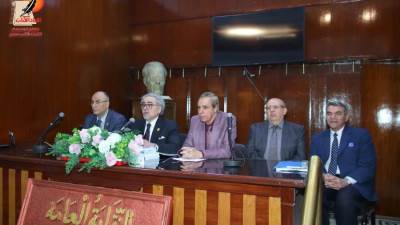 كتاب مصر يؤيدون قرارات الرئيس السيسي لحفظ الأمن القومي.. ويثنون على ما قدمته مصر للشعب الفلسطيني