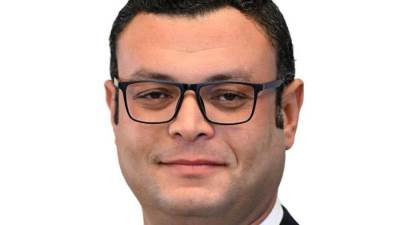 وزير الإسكان: استكمال أعمال تطوير الطرق ورفع الكفاءة بالمناطق الصناعية بعددٍ من المدن