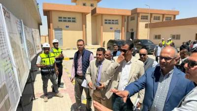 نائب وزير الإسكان يتفقد مشروعات الصرف الصحي بالمبادرة الرئاسية "حياة كريمة" بمحافظة الجيزة