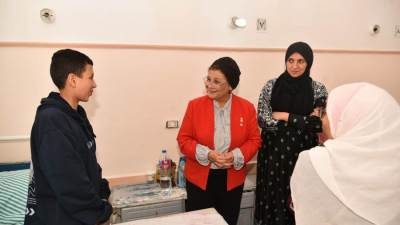 نائب وزير الصحة تُتابع الخدمات الطبية بالإسكندرية