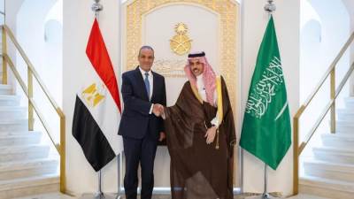وزير الخارجية والهجرة يترأس وفد مصر في أعمال لجنة المتابعة والتشاور السياسي مع السعودية في الرياض