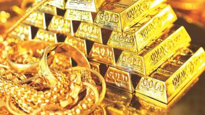 شعبة الذهب: خفض المركزي لسعر الفائدة يدفع المستهلكين لتوجيه جزء من مدخراتهم لشراء الذهب