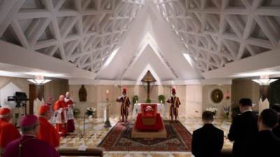 الفاتيكان: نقل جثمان البابا فرانسيس غدا للكنيسة ومراسم الجنازة السبت