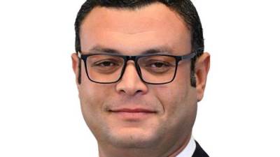 وزير الإسكان: التنسيق مع وزارة الكهرباء فيما يخص المرفوضين ضمن "سكن لكل المصريين5"