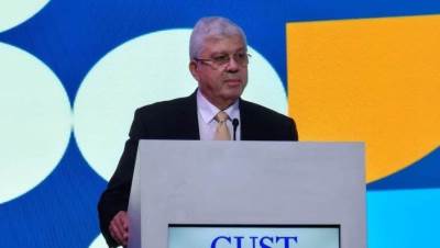 وزير التعليم يُلقي الكلمة الختامية لقمة كيو إس للتعليم العالي بالكويت