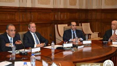 وزيرا الخارجية والشئون النيابية يحضران اجتماع لجنة حقوق الإنسان بمجلس الشيوخ