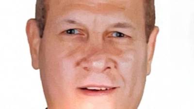 وزير قطاع الأعمال العام يصدر قرارًا بتكليف أشرف عبدالله قائماً بأعمال العضو المنتدب المالي والإداري بالشركة القابضة للأدوية