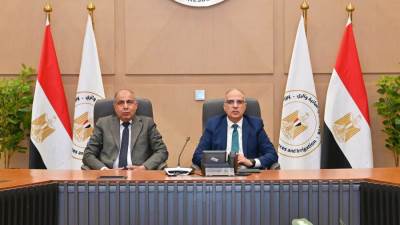 وزير الري يبحث مع محافظ المنيا عدد من ملفات التعاون