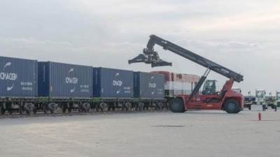 النقل تطرح عدد 23 ميناء جاف ومنطقة لوجستية للاستثمار