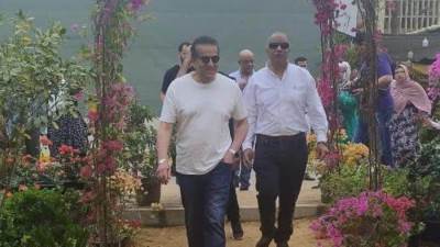 نائب رئيس الوزراء يزور معرض زهور الربيع.. ويوجه بتوفير خدمات طبية شاملة للزوار