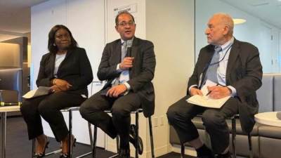 المالية: «الديون» تمثل العائق الأكبر للتنمية فى الاقتصادات الناشئة والدول الأفريقية 