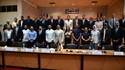 وزير الرياضة ورئيس اللجنة الأولمبية يلتقون رؤساء الاتحادات الرياضية لمتابعة خطط العمل المستقبلية