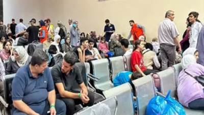 فرنسا: وصول 115 من مواطنينا بعد إجلائهم من غزة