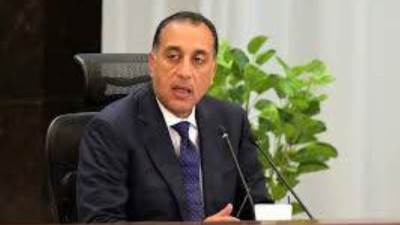 رئيس الوزراء يوجه ببدء جلسات التشاور بشأن اللائحة التنفيذية لقانون العمل