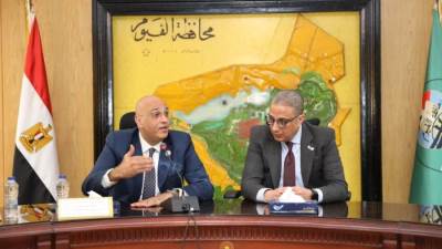 رئيس جهاز تنمية المشروعات ومحافظ الفيوم يبحثان التعاون لدعم المشروعات الصغيرة بالمحافظة