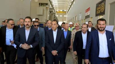 رئيس الوزراء يتجول في مكونات مشروعات جهاز مستقبل مصر للتنمية المستدامة