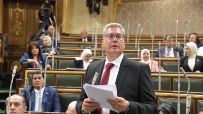 وزير البترول: تحويل الثروة المعدنية إلى هيئة اقتصادية يحقق الاستفادة القصوى من ثرواتنا