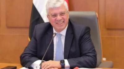 وزير التعليم العالي يعلن صدور قرارات جمهورية بتعيين قيادات جامعية جديدة