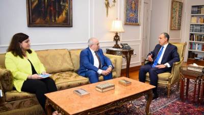 وزير الخارجية يؤكد خلال لقائه مع لعمامرة على دعم مصر لأمن واستقرار ووحدة السودان