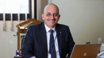 علاء فكري : قرار خفض الفائدة ساهم في دفع التفاؤل بالقطاع العقاري