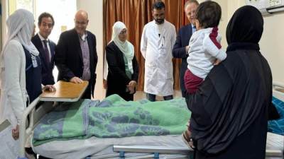 منظمة الصحة العالمية في مصر والمملكة المتحدة تتعاونان لدعم المرضى الفلسطينيين في مصر