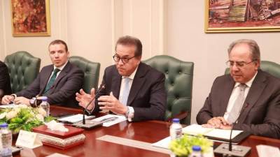 وزير الصحة يستقبل وفد مجموعة برجيل الطبية لبحث سبل التعاون المشترك بالقطاع الصحي