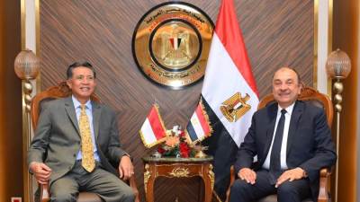 وزير قطاع الأعمال يستقبل سفير إندونيسيا بالقاهرة لبحث فرص التعاون