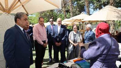 باسل رحمي: جهاز تنمية المشروعات يعمل على تنفيذ خطة تسويقية طموحة لقطاع الفنون والحرف التراثية