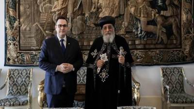 البابا تواضروس يلتقي وزير خارجية التشيك ويدعوه لزيارة مصر