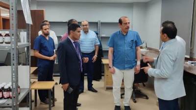 نائب وزير الصحة يتفقد عددٍ من المنشآت الطبية بمحافظة الأقصر