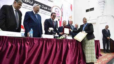 وزير الصحة: الدولة تضع الملف الصحي بجميع ركائزه على رأس أولوياتها