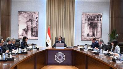 رئيس الوزراء يتابع جُهود إصلاح وإعادة هيكلة الهيئات الاقتصادية