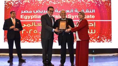 وزير الصحة يؤكد دعم الدولة المصرية لمهنة التمريض 