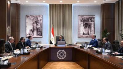 مجلس الوزراء: نستهدف تحويل 220 ألف سيارة للعمل بالغاز الطبيعي