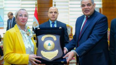  وزيرة البيئة ومحافظ كفر الشيخ يطلقان مؤتمر "الابتكار من أجل مستقبل أخضر"