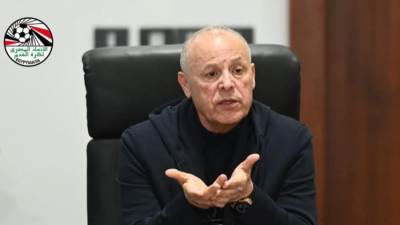 أبو ريدة يدعو رؤساء الأندية والرابطة لاجتماع لمناقشة التخطيط للموسم الجديد