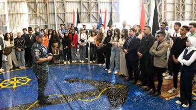 القوات المسلحة تنظم زيارات ميدانية لوفد من القيادات الشبابية لعدد من المنشآت العسكرية والعاصمة الإدارية الجديدة