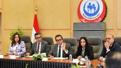  وزير الصحة يترأس اجتماع اللجنة الوزارية لوضع محددات العدالة الاجتماعية لاستحقاق الدعم