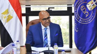 نائب رئيس "الدواء المصرية" يؤكد استمرار الهيئة في دعم الشركات الجادة