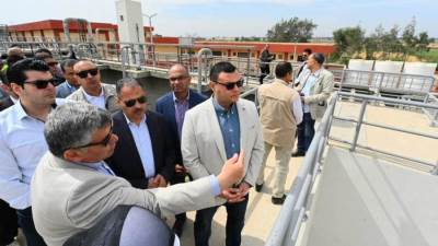 وزير الإسكان ومحافظ الشرقية يبدأن جولة تفقدية بعدد من مشروعات المياه والصرف الصحي بالمحافظة