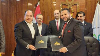 توقيع تعاون بين نيو ماستر وغرفة الملاحة ببورسعيد لتقديم خدمات السياحة العلاجية للوافدين الأجانب