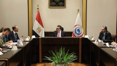  وزير الصحة يناقش مع رئيس بعثة منظمة "أطباء بلا حدود" التعاون المشترك في المجالات الصحية والإنسانية