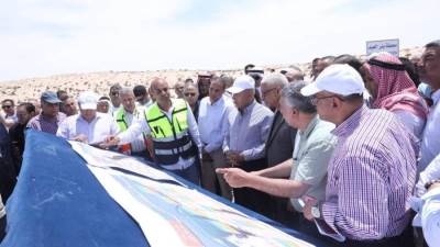 وزير النقل يتابع تنفيذ مشروع خط سكة حديد بئر العبد-العريش