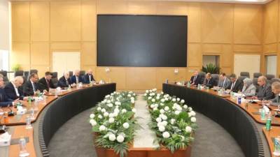 وزير الكهرباء يجتمع بالنائب الأول لمدير عام المؤسسة الحكومية الروسية للطاقة الذرية