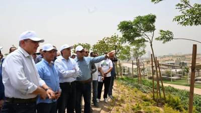 مدبولي يتابع الموقف التنفيذي لمشروع حديقة "تلال الفسطاط" موجها بضرورة الصيانة الدورية للمشروع